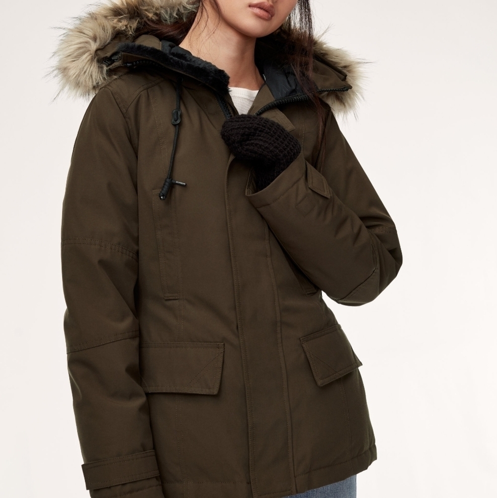 Golden by TNA The Larsen Parka